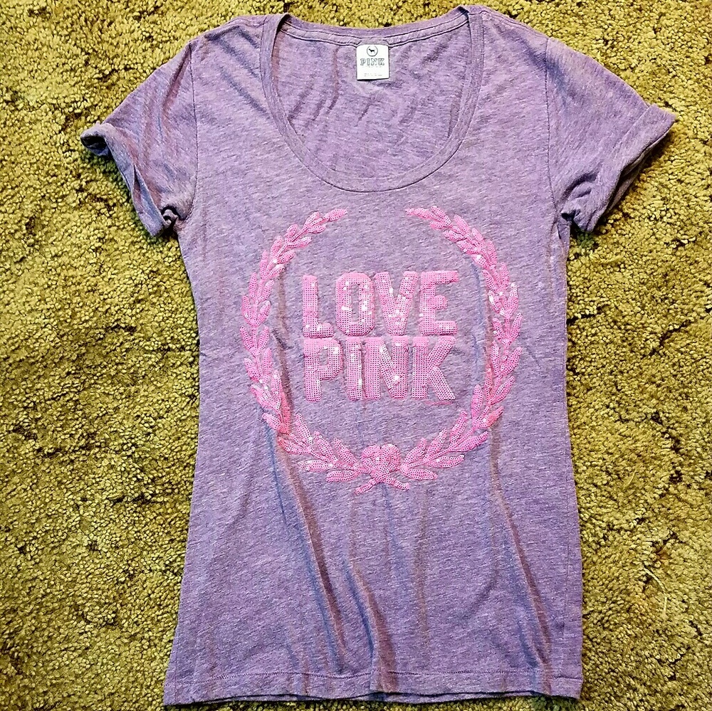 Pink scoop neck shirt size M/M